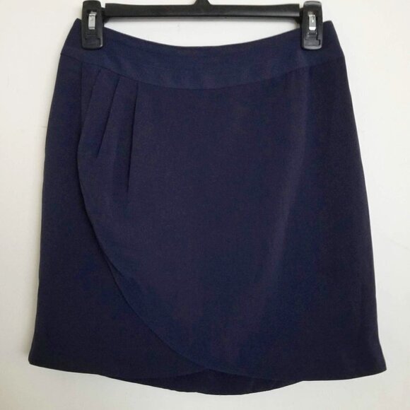 Banana Republic Dresses & Skirts - Banana Republic Faux Wraped Layered Mini Skirt 0